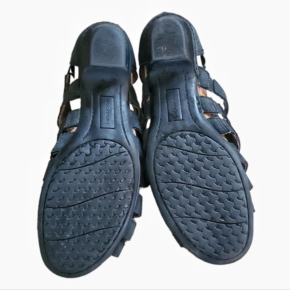 Rockport cute Black-Grey Suede Gladiator style sandals. Size 9US. - Picture 7 of 7